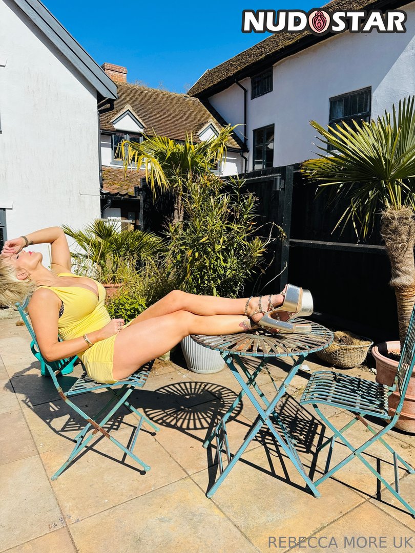 Rebeccamoreuk Leaked Photo 16