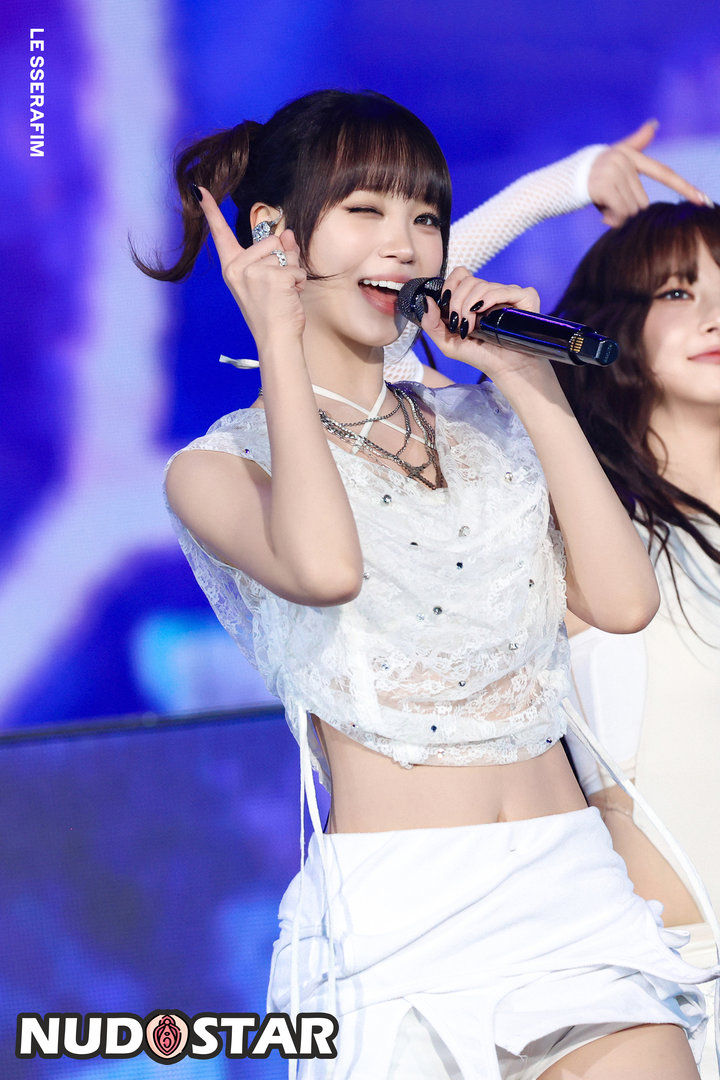 Kim_Chaewon Leaked Photo 10