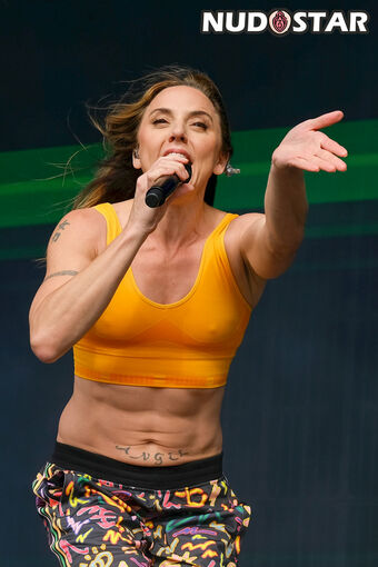 Melanie Chisholm / melaniecmusic Nude Leaks Photo 48