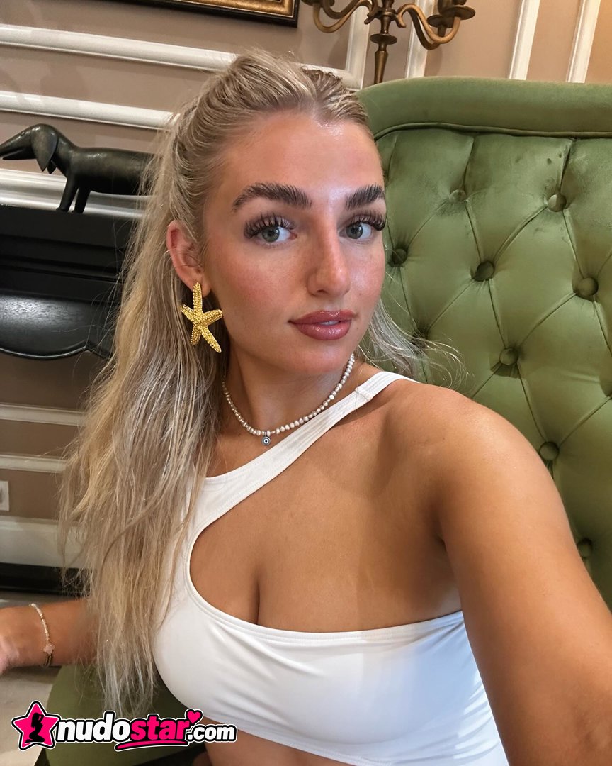 Aprilclawrence Leaked Photo 18