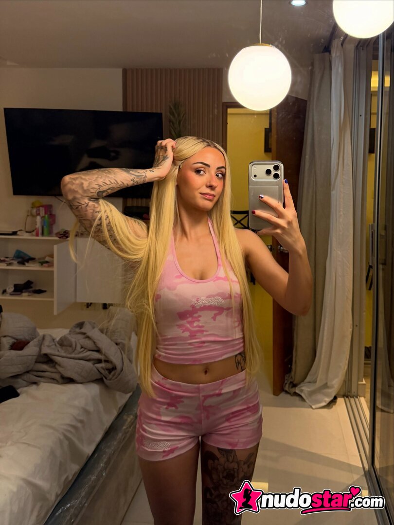 Ari_Geli Leaked Photo 16