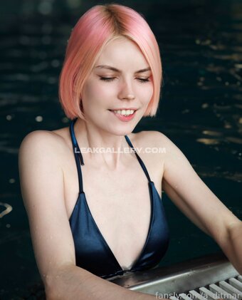 A. Ditmar Nude Leaks Photo 4