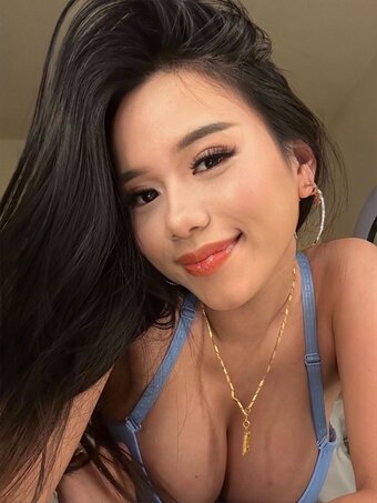 A_lyssaonly / Alyssarak Nude Leaks Photo 15