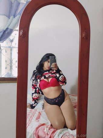 a.rep.a / Carolina / https: / sailorveneka Nude Leaks Photo 3