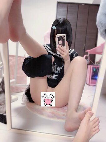 a_roid_ / amiroid / amiroid_ / https: / nyqn_pyon / あみろいど Nude Leaks Photo 1