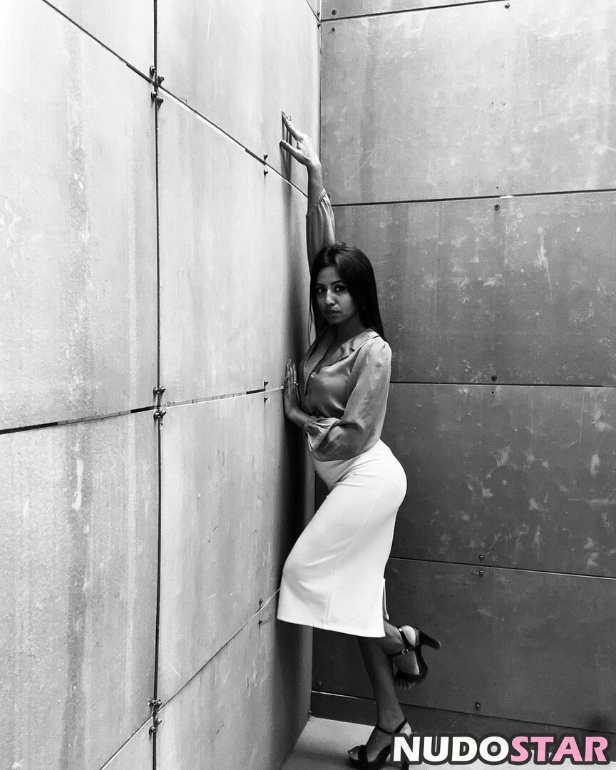 Aafat / aafat4u Nude  24