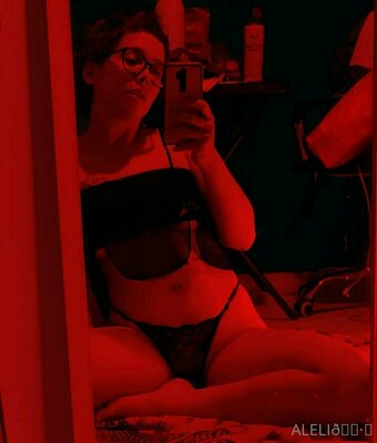 aaleeli Nude Leaks Photo 19