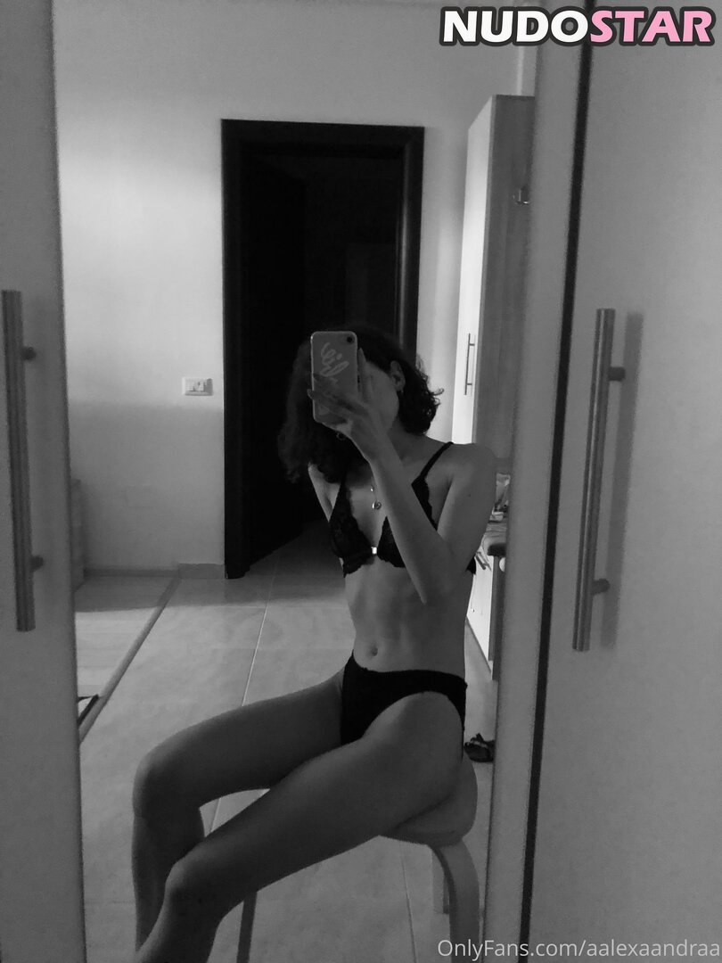 aalexaandraa Nude  5
