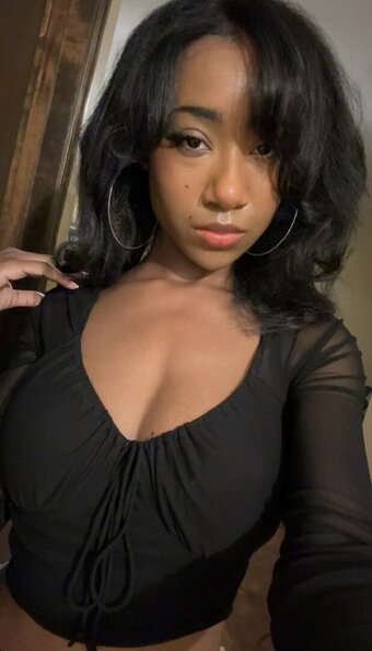 aaliyahvoodoo / Jayla / https: / prettyprincesslala / sanguinestarzz Nude Leaks Photo 3
