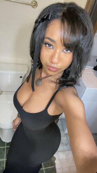 aaliyahvoodoo / Jayla / https: / prettyprincesslala / sanguinestarzz Nude Leaks Photo 7