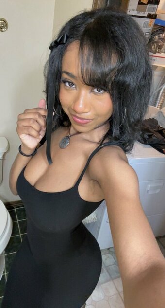 aaliyahvoodoo / Jayla / https: / prettyprincesslala / sanguinestarzz Nude Leaks Photo 8