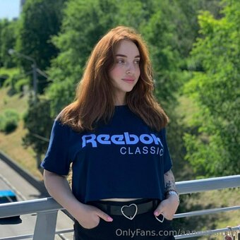 aannaasmith Nude Leaks Photo 5