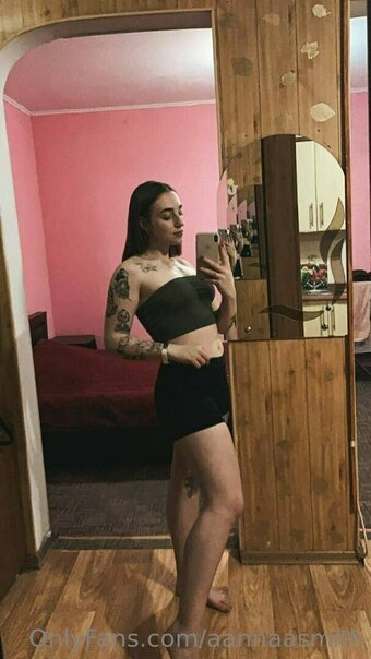 aannaasmith Nude Leaks Photo 16