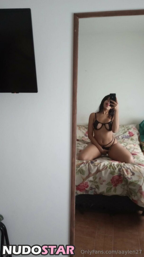 aaylen27 Nude  1