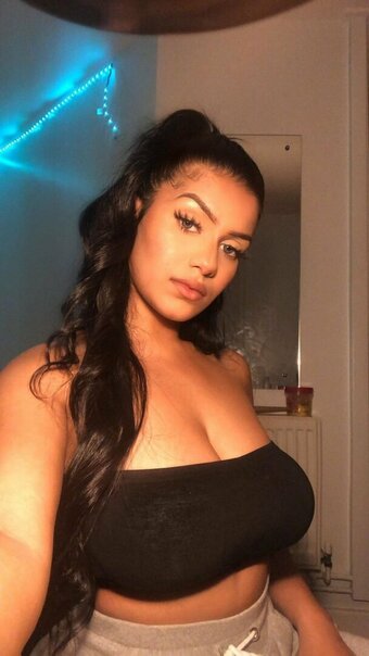 Abida / abiaalb / abida. / abida._ Nude Leaks OnlyFans Photo 4