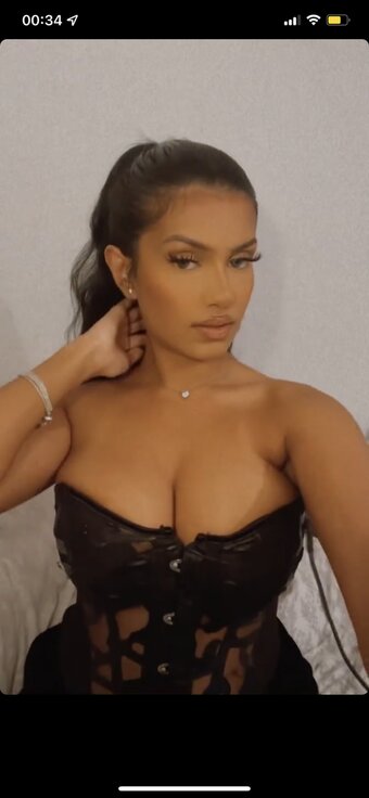 Abida / abiaalb / abida. / abida._ Nude Leaks OnlyFans Photo 23