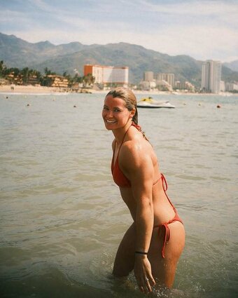 Abigail Domit / abbiedomit Nude Leaks Photo 1