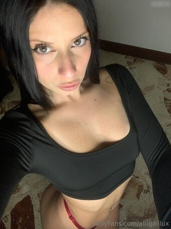 Abigail Lux Nude Leaks Photo 21