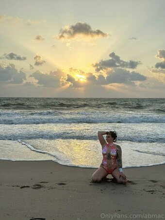 abmac Nude Leaks Photo 7