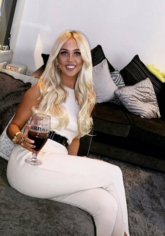 Abs B / AbsBrownUK / abs.b / bspov / https: Nude Leaks OnlyFans Photo 24