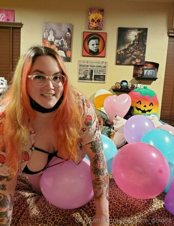 absinthe_deville Nude Leaks Photo 22