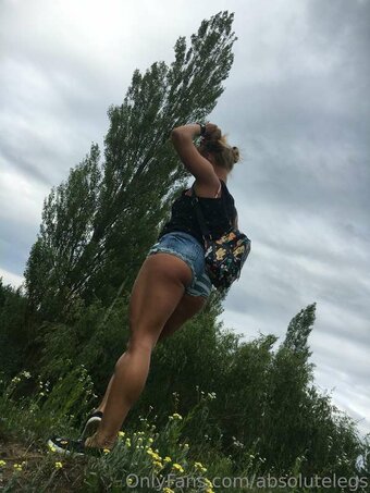 AbsoluteLegs / absolutelegshot / https: Nude Leaks OnlyFans Photo 24