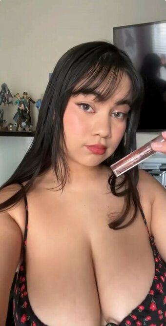 aceeskye Nude Leaks Photo 2