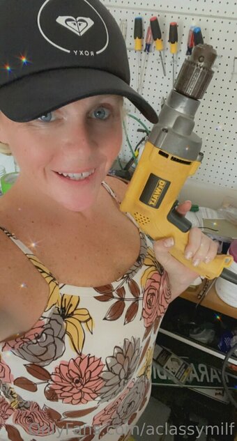 aclassymilf Nude Leaks Photo 3