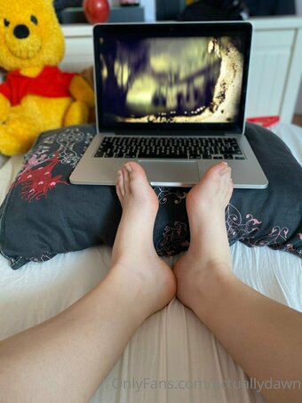 actuallydawn Nude Leaks Photo 4