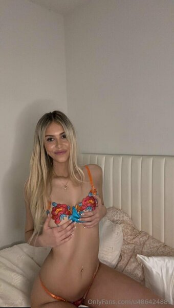 addisonjade Nude Leaks Photo 27