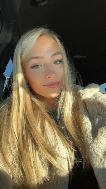 Addy B / Addyybx / addyberge Nude Leaks Photo 5