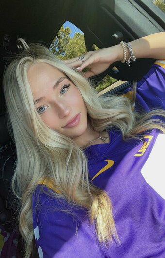 Addy B / Addyybx / addyberge Nude Leaks Photo 15