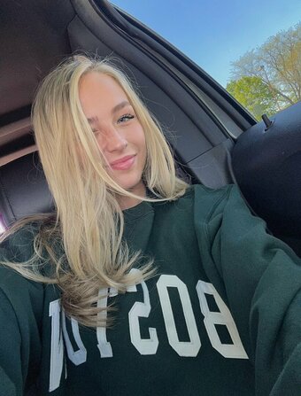 Addy B / Addyybx / addyberge Nude Leaks Photo 26