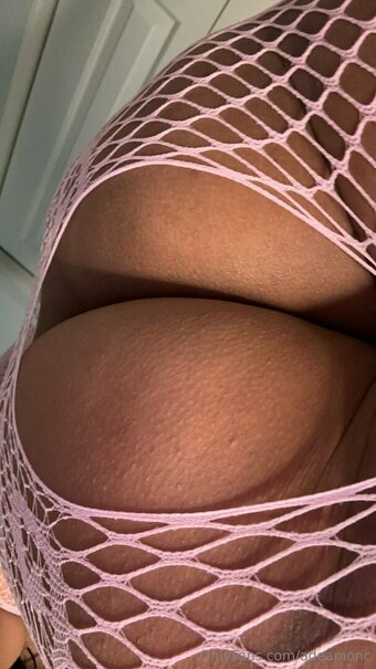 Adeamonc / _bubbleliyah Nude Leaks OnlyFans Photo 22