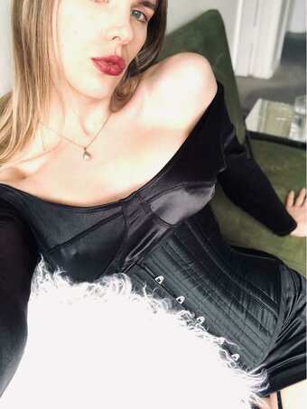 adelaideasterix / Adelaide Asterix / adelaide.asterix Nude Leaks OnlyFans Photo 12