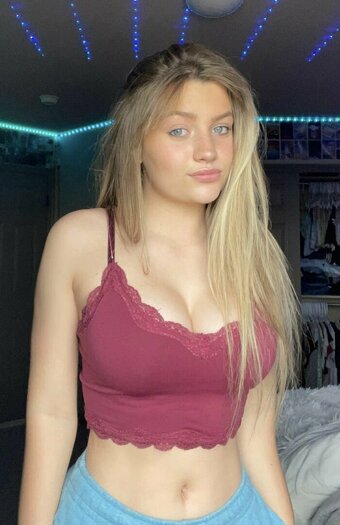 Adele Cash / q50adele Nude Leaks Photo 10