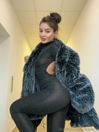 adele_e Nude Leaks Photo 13