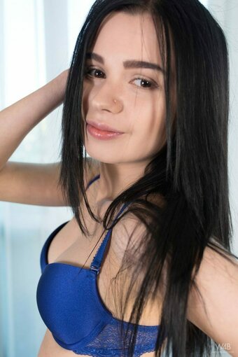 Adele Sweet Nude Leaks Photo 4