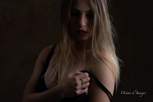 Adele_tsy / adeleg Nude Leaks OnlyFans Photo 9