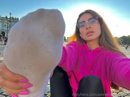 adelemoorgoddes Nude Leaks Photo 4