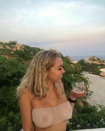 Adelia Acker / adelaideacker / daddydeelz / whatisthedelia Nude Leaks OnlyFans Photo 18