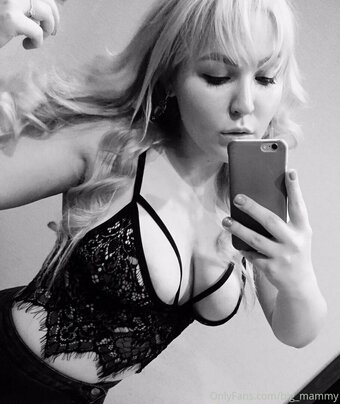 adelia_adele Nude Leaks Photo 12