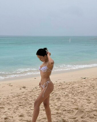 Ademi / Ademi Alikova / ademi_alikova / imedaademi Nude Leaks Photo 9