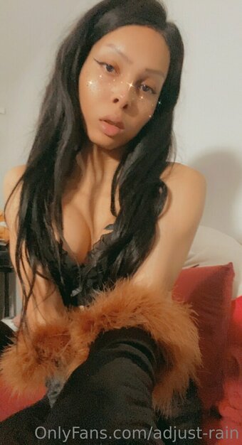 adjust-rain Nude Leaks Photo 13