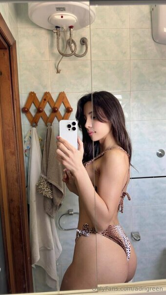 adrigreen Nude Leaks Photo 2