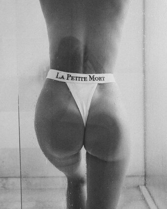 aemillin Nude Leaks OnlyFans Photo 2