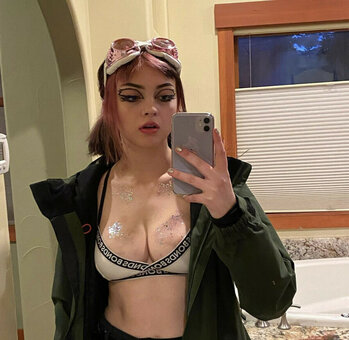 aespup Nude Leaks Photo 13