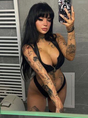 aesthymes / tscheketa Nude Leaks OnlyFans Photo 21