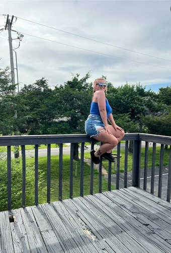 afahring7 / alyssa_rebecca7 Nude Leaks OnlyFans Photo 4