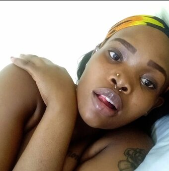 Africanqueen24 / Hotkiki24 Nude Leaks Photo 1
